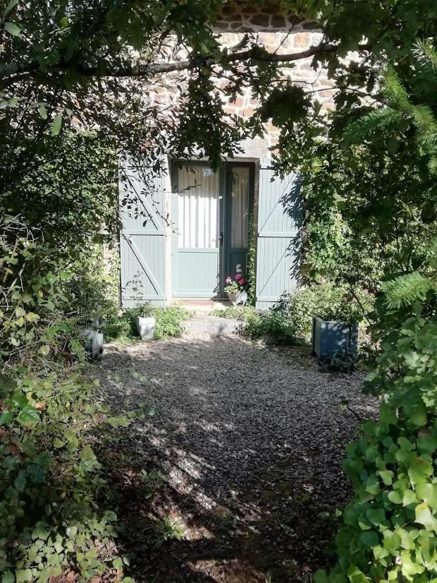 Bed and Breakfast Le Domaine Les Iffs Exterior foto